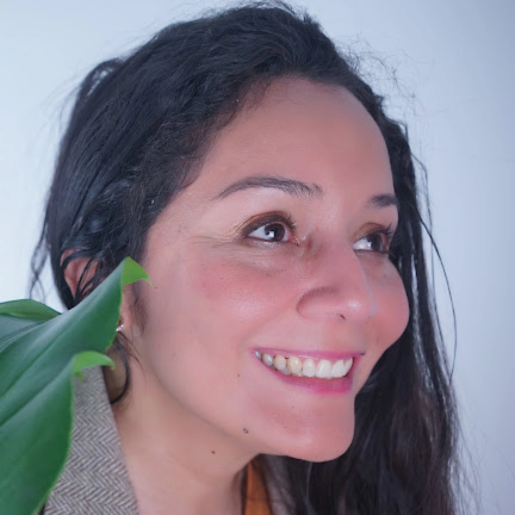 Milena-Jael Silva-Morales, AI and Data Expert in Urban & Territorial Systems, Energy-Biodiversity-Water Nexus, and Ethical AI.
